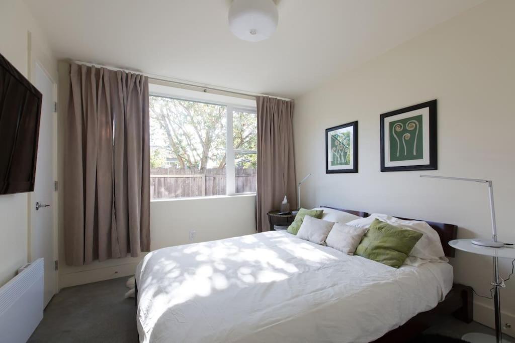 Leed Platinum Green Home Getaway Seattle Exterior photo